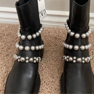 ZARA black ankle boots with pearls